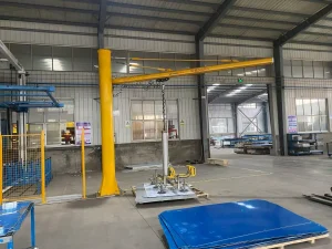 Air powered vacuum lifter for stainless steel sheet