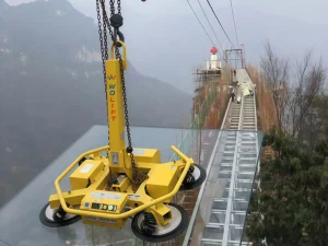 Battery manual glass vacuum lifter with 90 degree manual flip