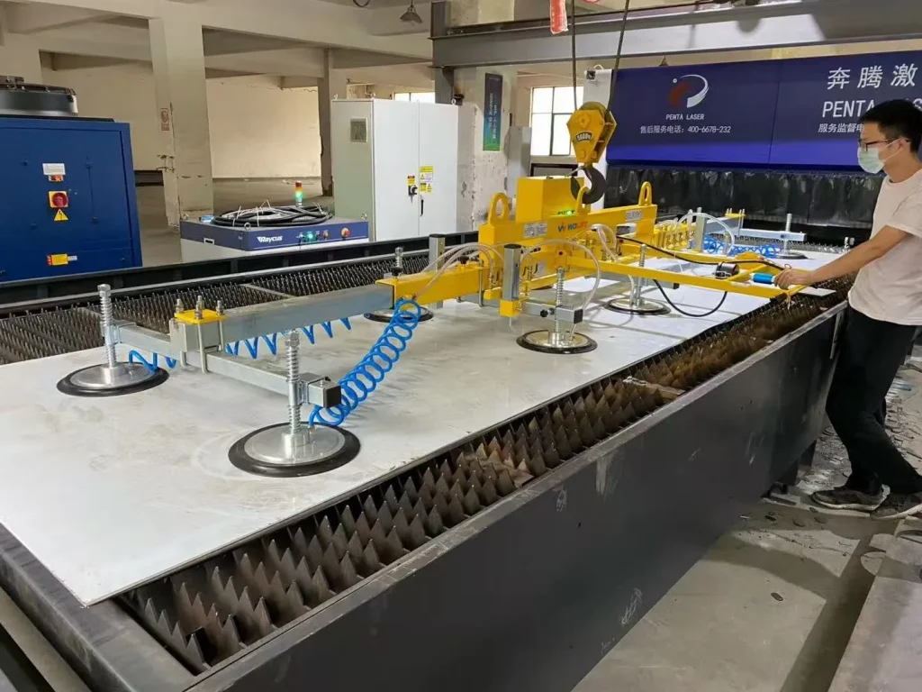 Battery Vacuum Sheet Metal Lifter – image 3