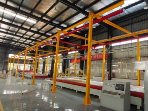 Overhead bridge crane for smooth rectangular area coverage