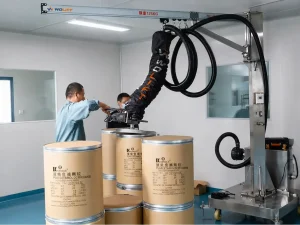 Vacuum tube lifter for drum palletizing and depalletizing