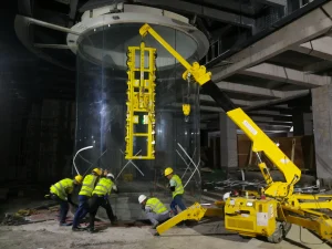 WOLIFT curved glass vacuum lifter for architectural glass